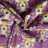 100% coton biche couronne fleurie fond vieux rose foncé ( Riley Blake \ Harmony ) C11091